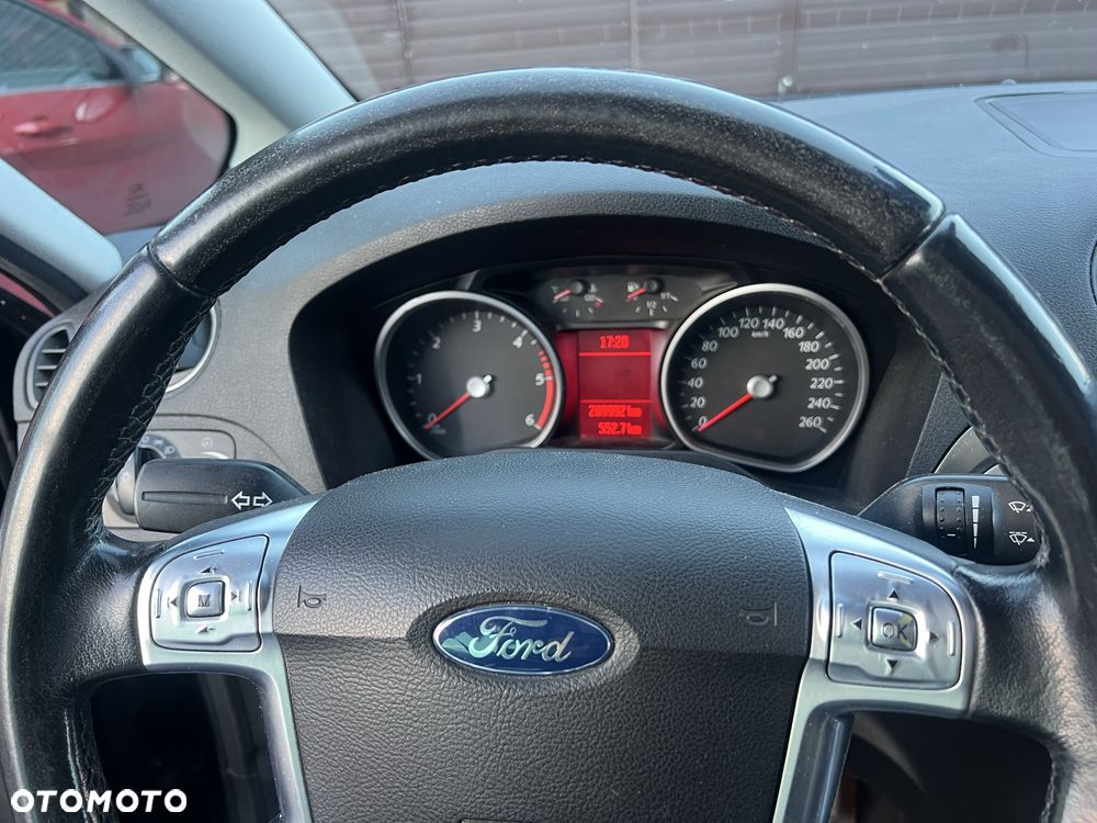 Ford S-Max - 5