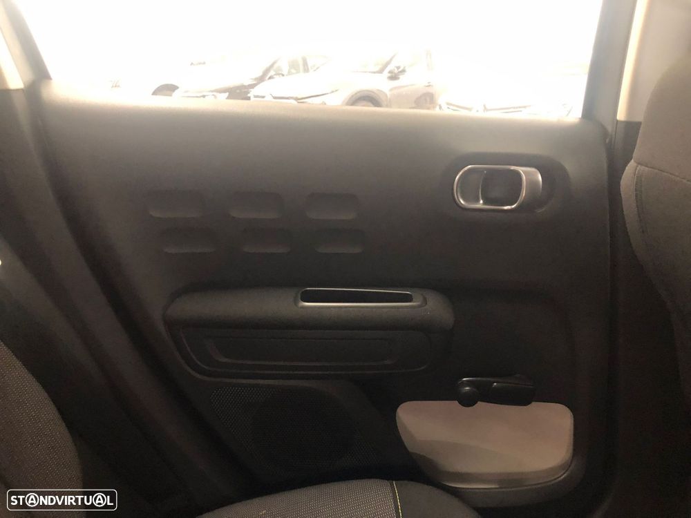 Citroën C3 1.2 PureTech Plus - 9