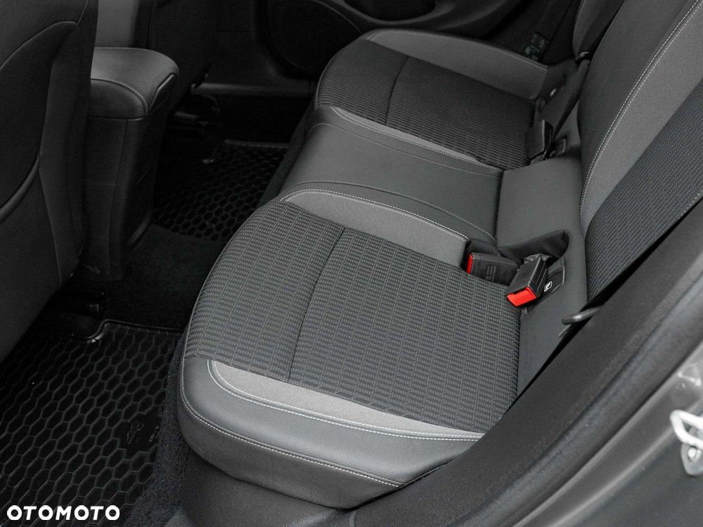 Opel Astra 1.2 T Elegance S&S - 25