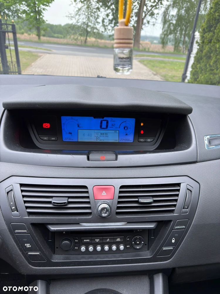 Citroën C4 Picasso - 13