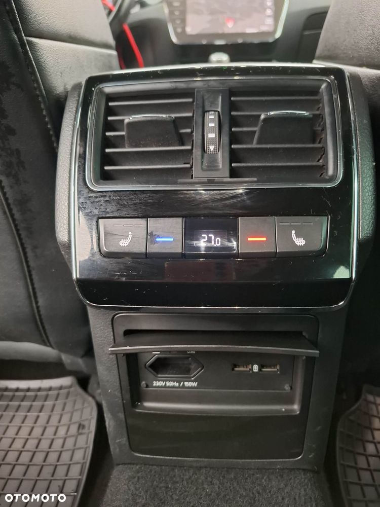 Skoda Superb 2.0 TDI 4x4 Active DSG - 29