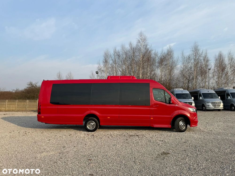 Mercedes-Benz Sprinter 519 - 4