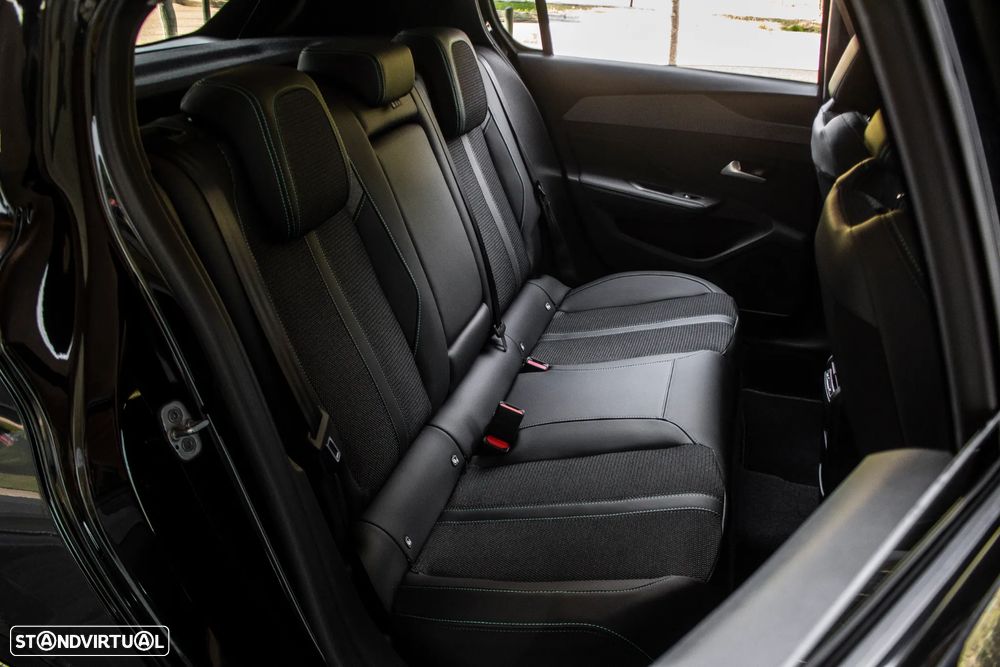 Peugeot e-308 156 Allure - 33