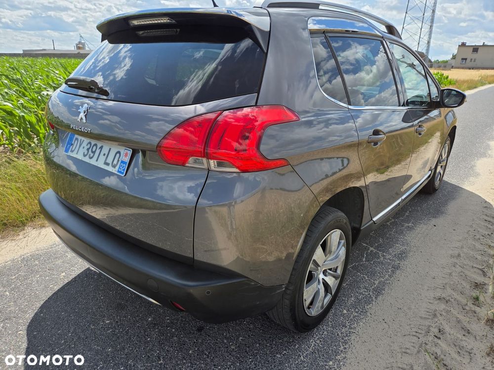 Peugeot 2008 1.6 BlueHDi Allure - 12