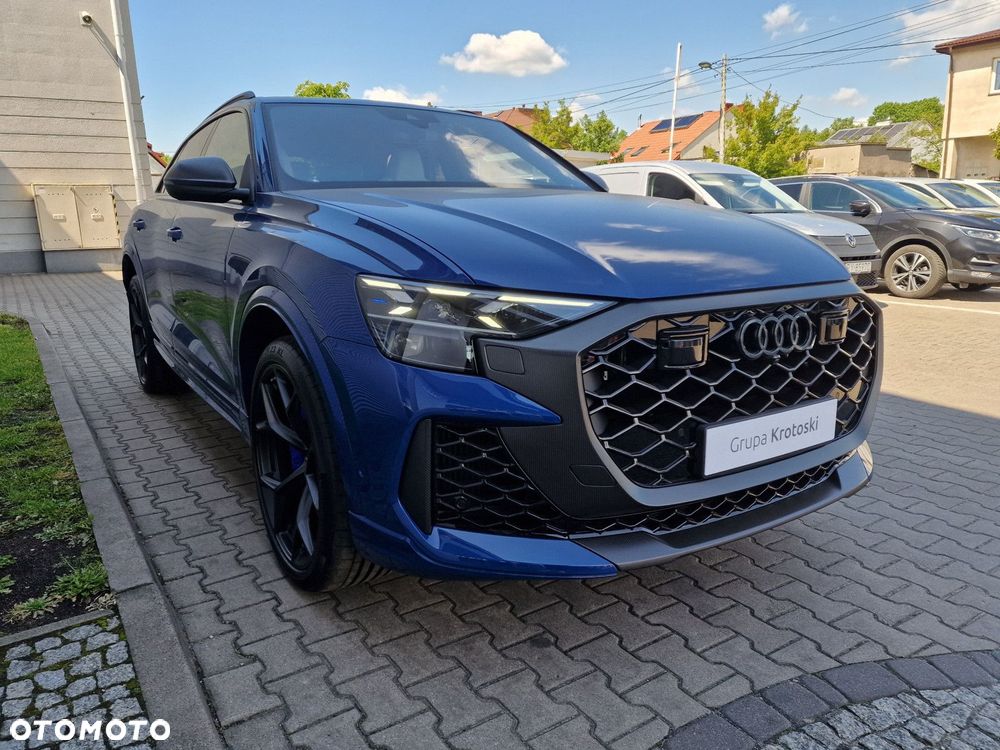 Audi RS Q8 - 5