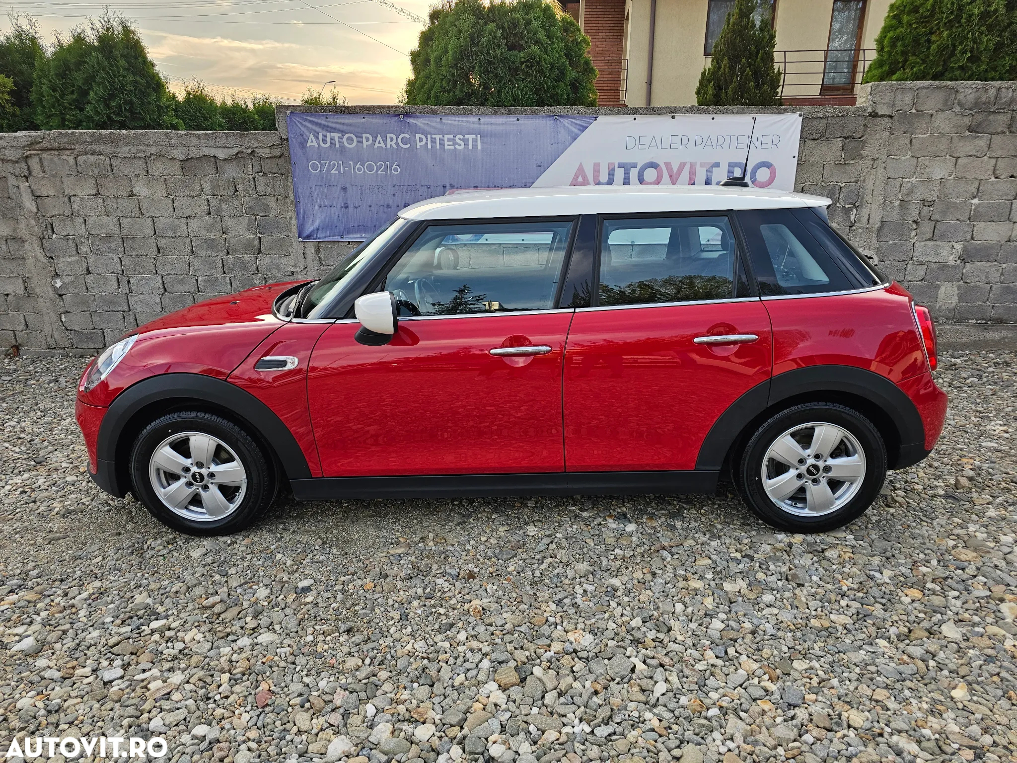 Mini ONE Standard - 10