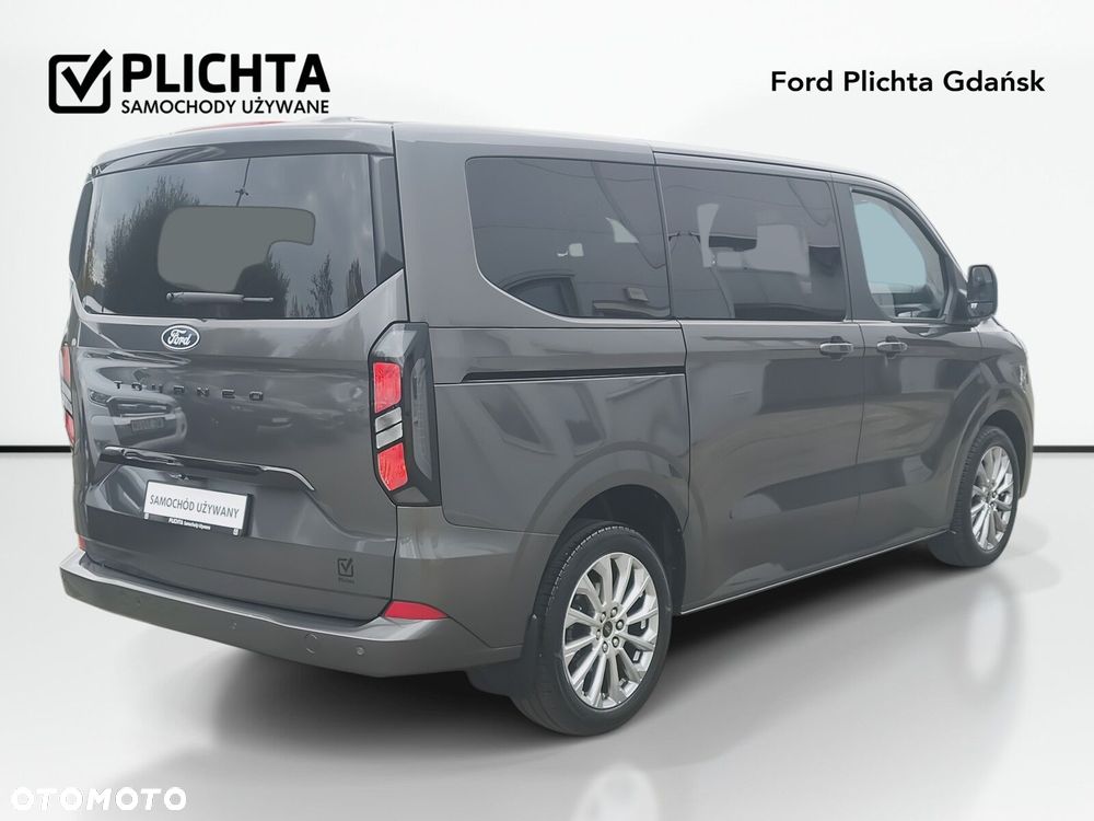 Ford Tourneo Custom - 5