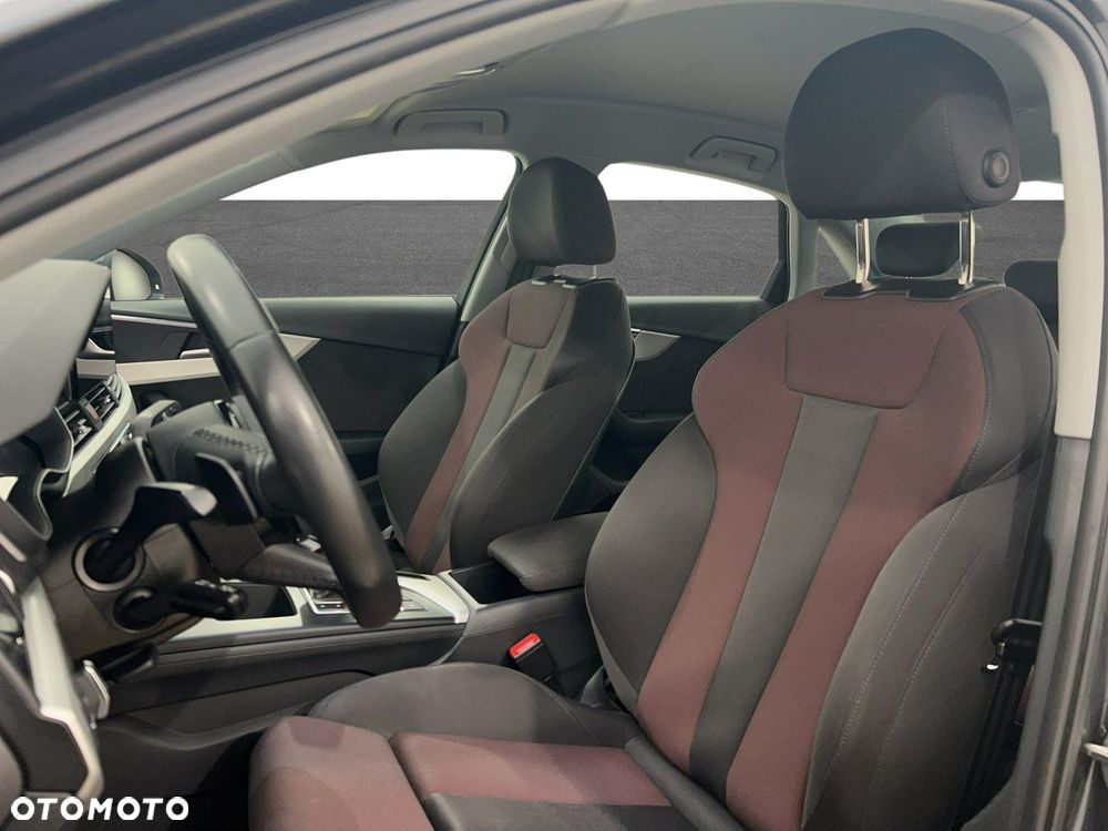 Audi A4 Allroad - 10