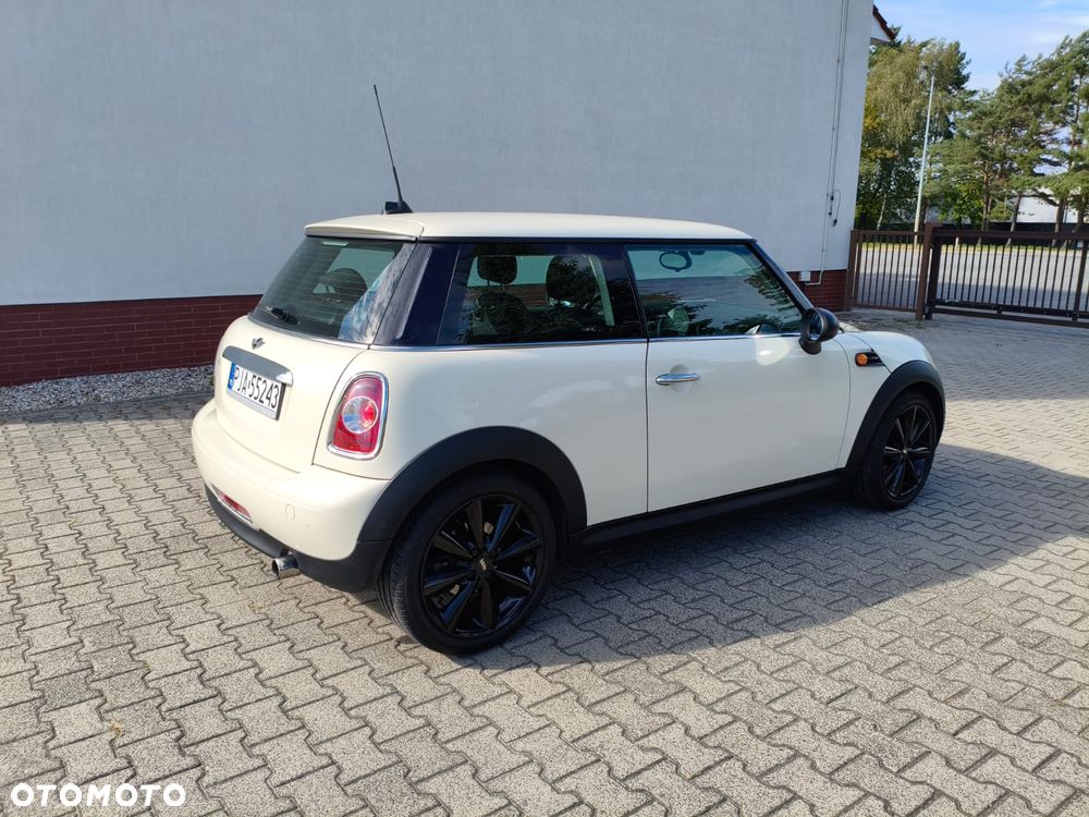 MINI Cooper Standard - 7