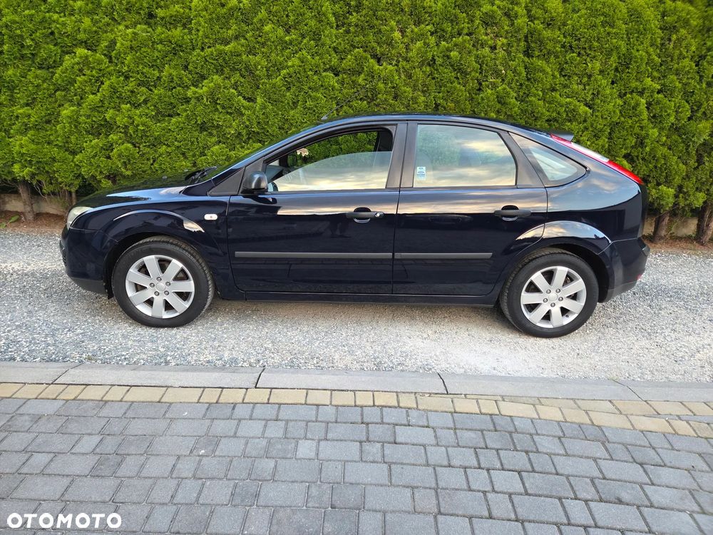 Ford Focus 1.8 TDCi Ambiente - 22