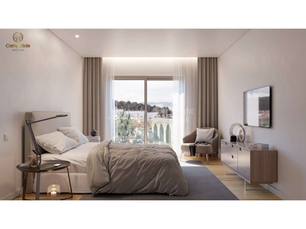 Apartamento T3, com estacionamento e arrecadação, Campolide - Grande imagem: 2/23