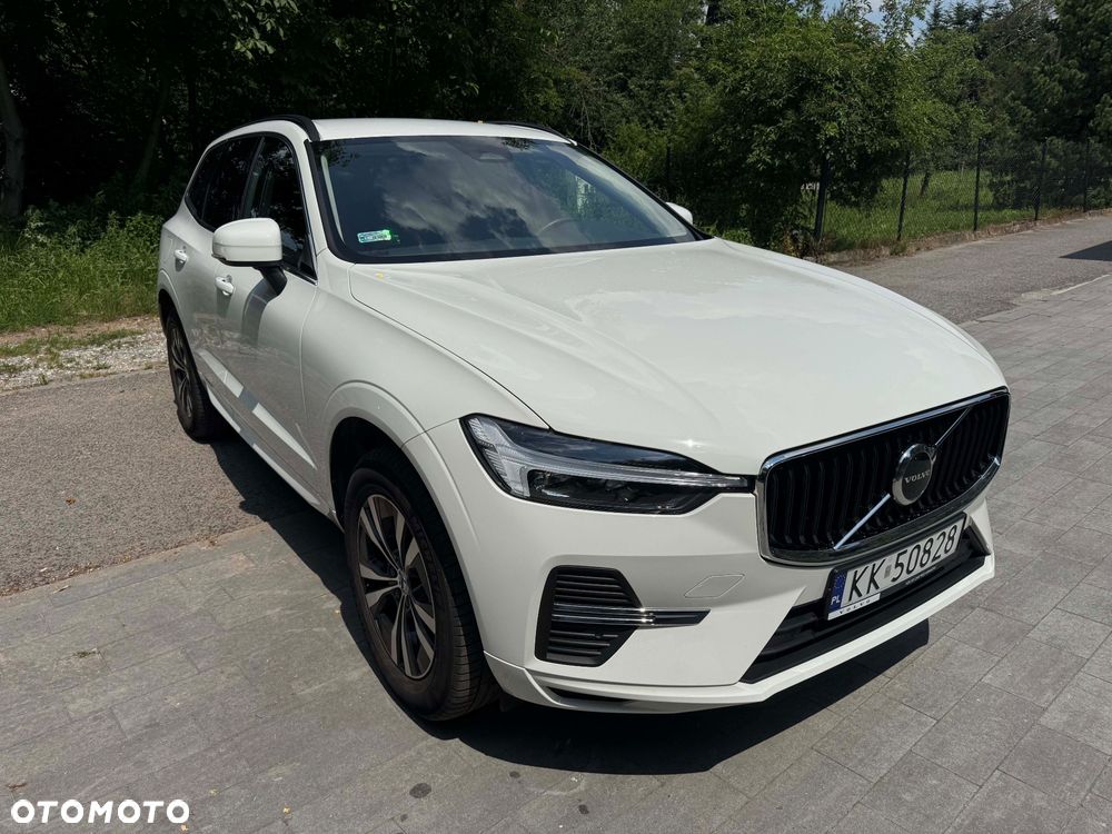 Volvo XC 60 B4 B Momentum Pro - 2