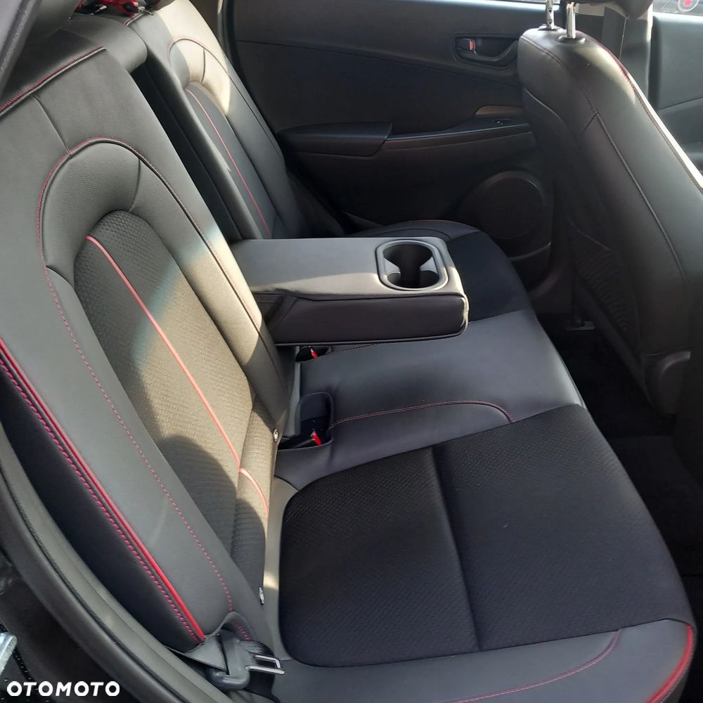 Hyundai Kona 1.6 T-GDI DCT Unique - 9