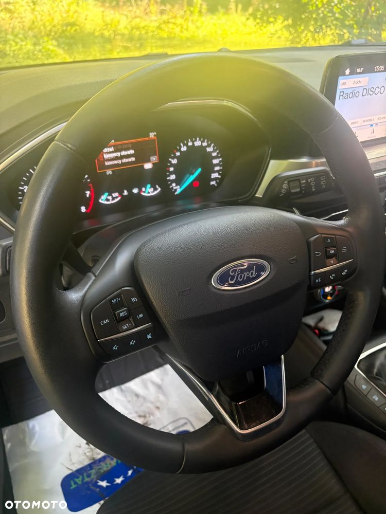 Ford Focus - 22