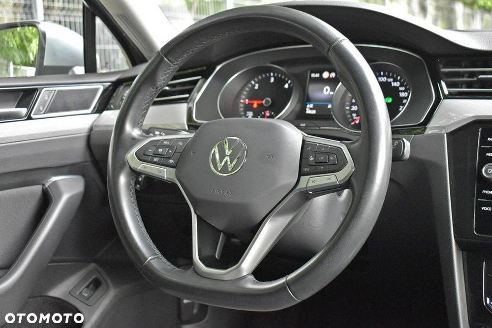 Volkswagen Passat Variant 2.0 TDI EVO Business DSG - 19