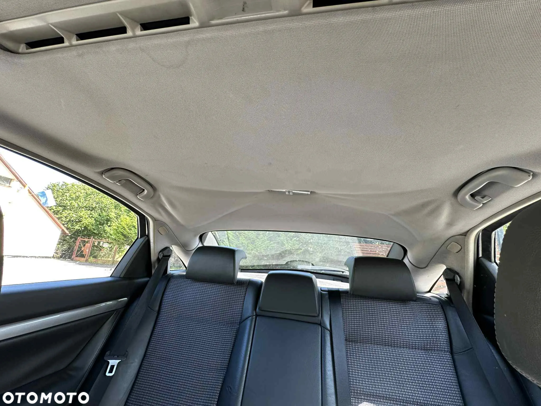 Opel Vectra 2.0 T Elegance - 24