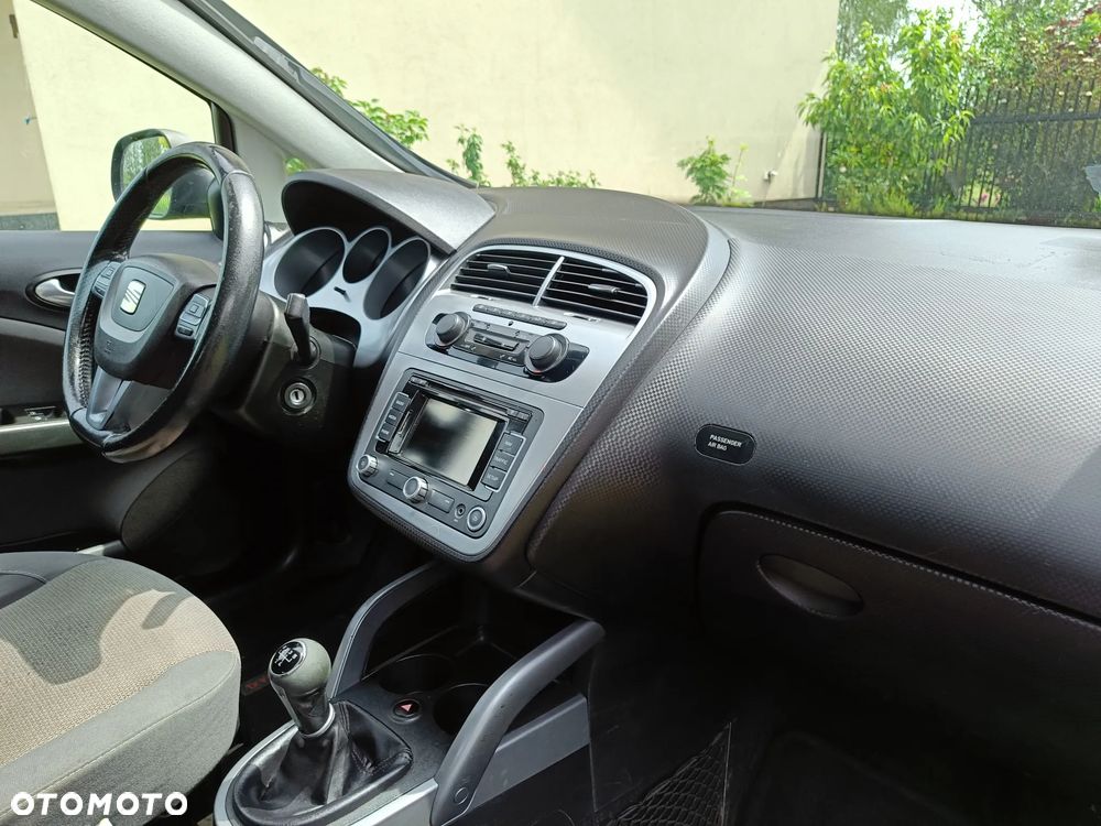 Seat Altea XL 1.6 TDI DPF CR Ecomotive Style - 16