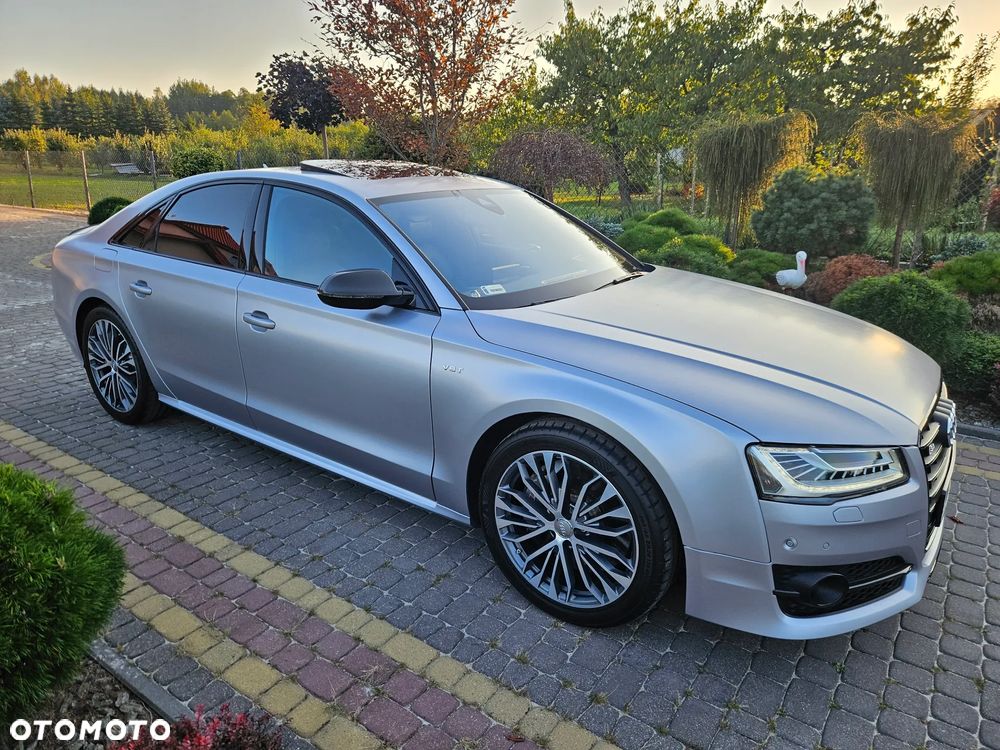 Audi S8 - 3