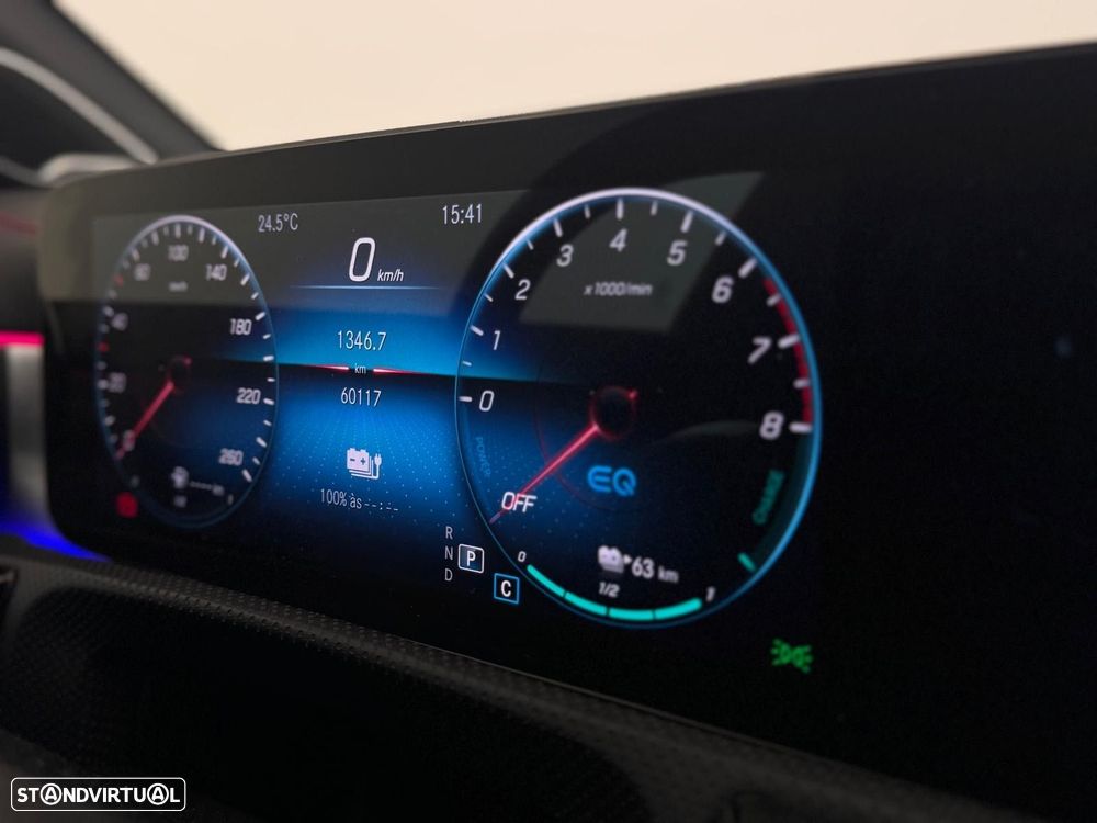 Mercedes-Benz CLA 250 - 13