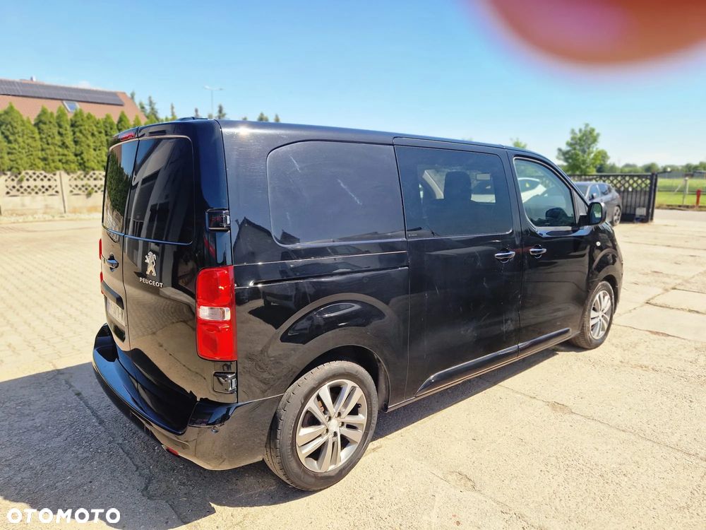 Peugeot Expert 2.0 L2 EHZ EAT8 - 2