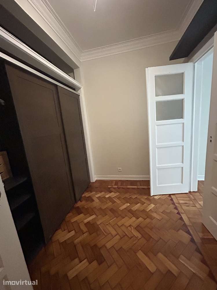 Apartamento T2 em São Domingos de Benfica - Grande imagem: 4/13