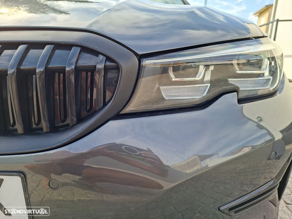BMW 320 d Auto - 5
