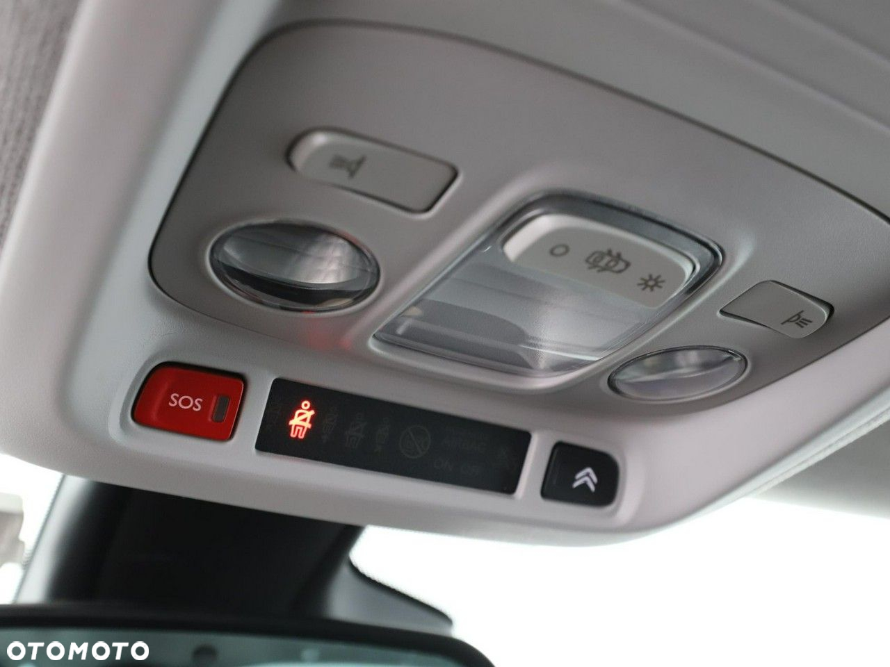Citroën C3 Aircross 1.2 PureTech Shine S&S - 37