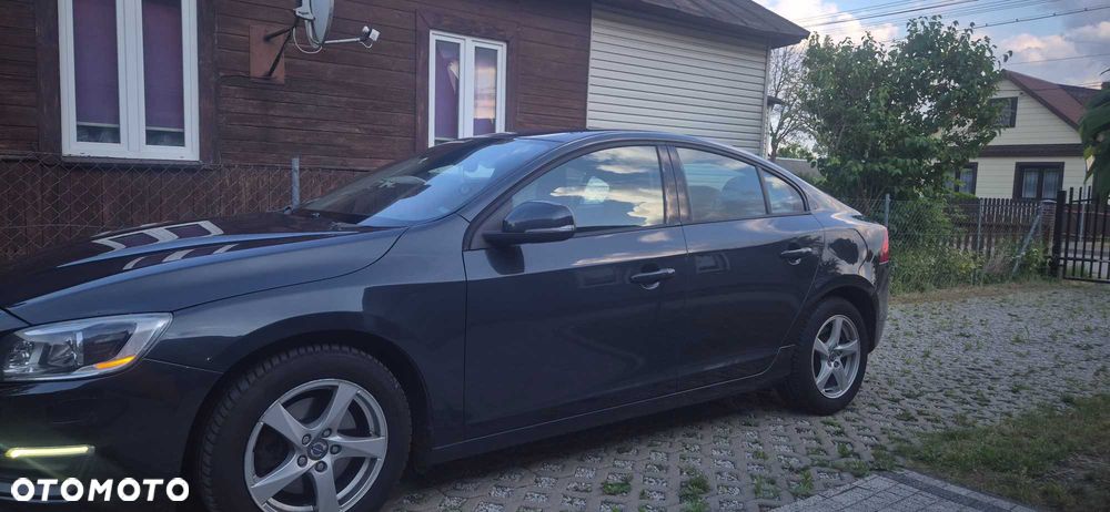 Volvo S60 - 2