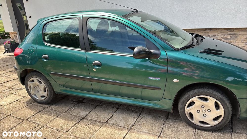 Peugeot 206 - 3