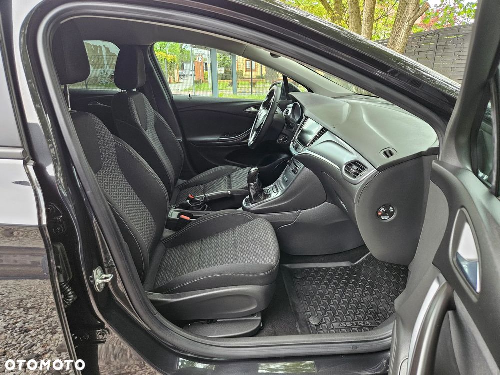 Opel Astra 1.6 D Start/Stop Business - 11