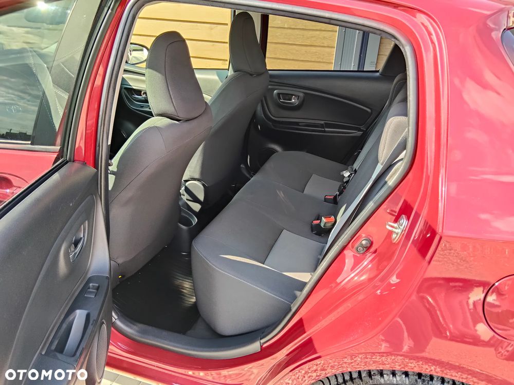 Toyota Yaris 1.5 Premium - 24