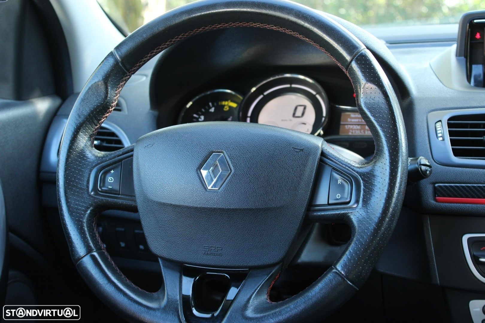 Renault Mégane Sport Tourer 1.5 dCi GT Line SS - 17
