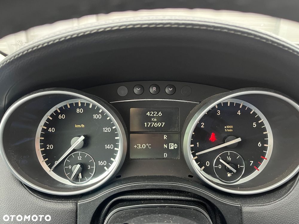 Mercedes-Benz GL 500 4Matic (BlueEFFICIENCY) 7G-TRONIC - 5