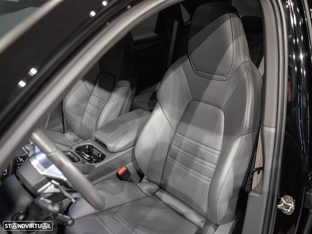 Porsche Cayenne E-Hybrid Platinum Edition - 29