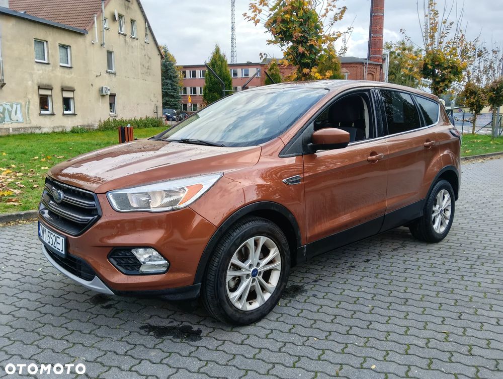 Ford Escape 1.5 EcoBoost AWD SE - 9