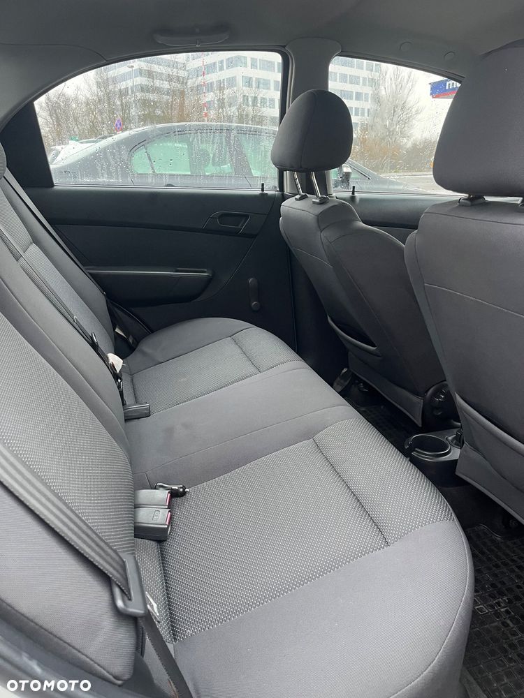 Chevrolet Aveo 1.2 S / Direct - 17