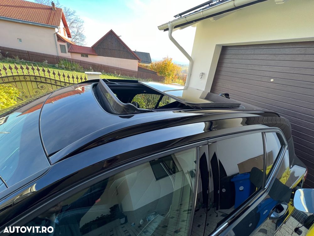 Volvo XC 40 Recharge Twin Motor AWD Plus - 4