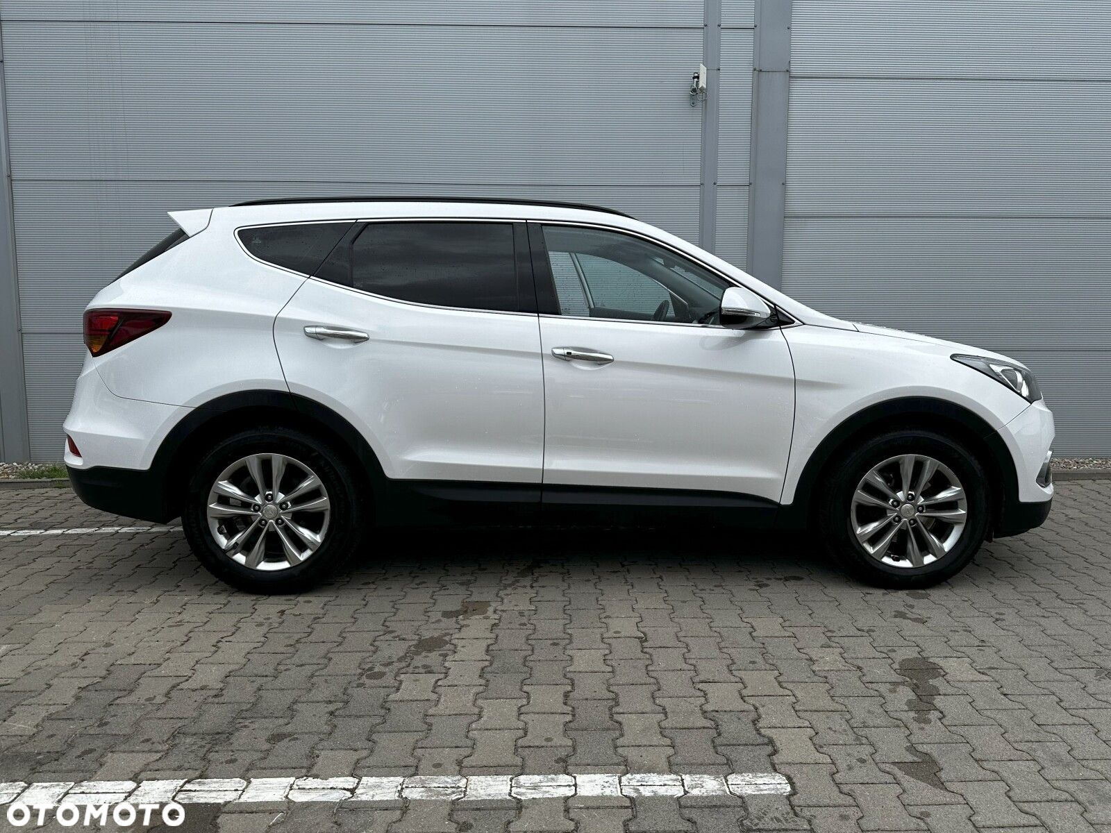 Hyundai Santa Fe - 5