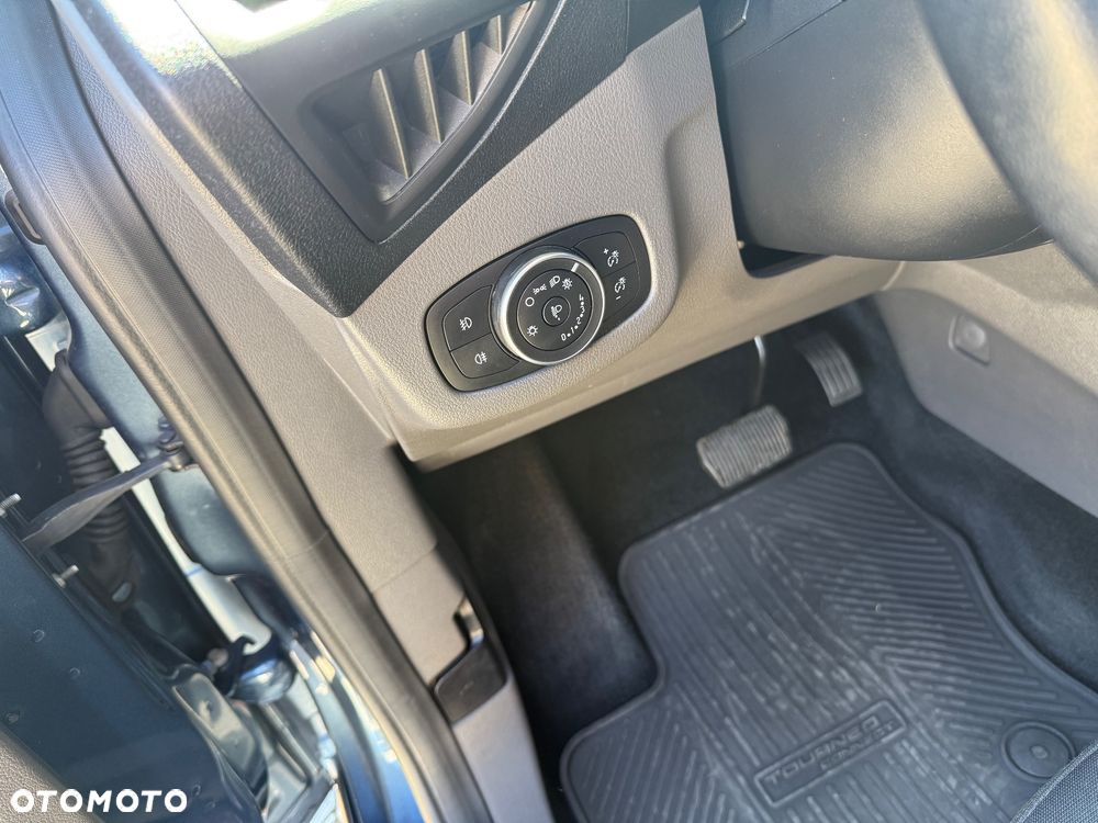 Ford Tourneo Connect Grand 1.5TDCi Start/Stop Titanium - 20
