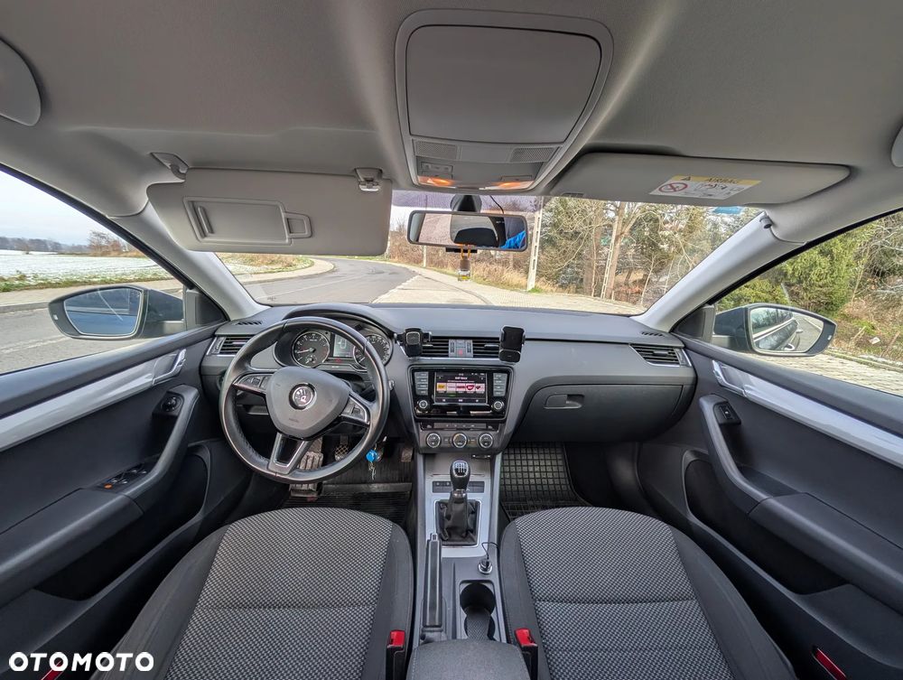 Skoda Octavia - 3