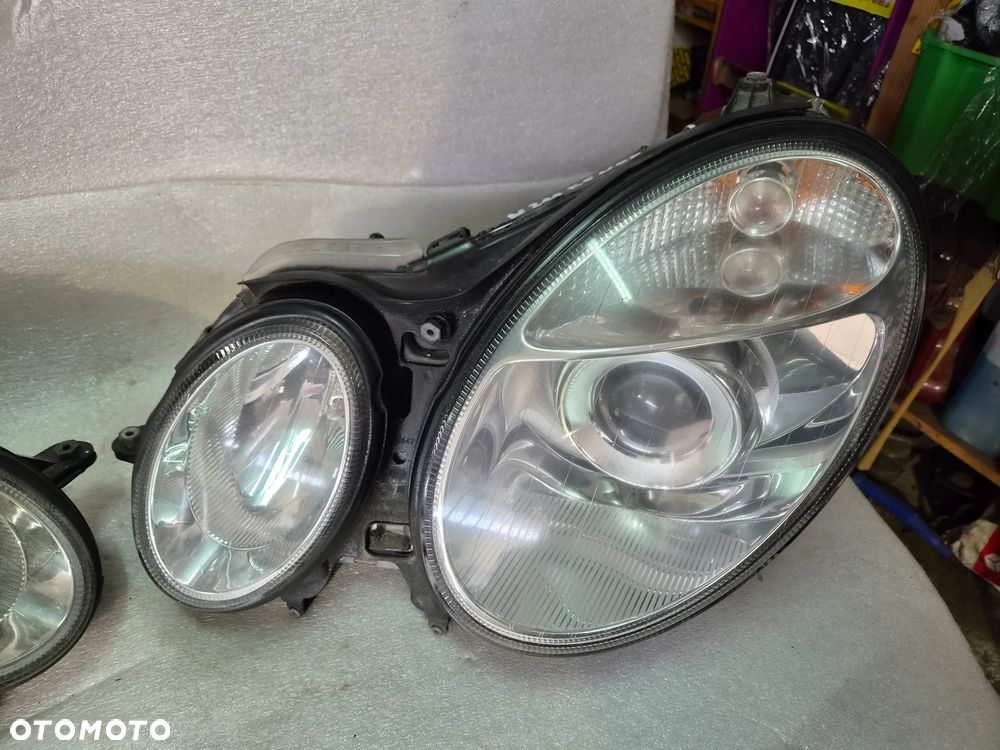 Lampa lampy przód Mercedes E Klasa W211 Xenon przed liftem - 3