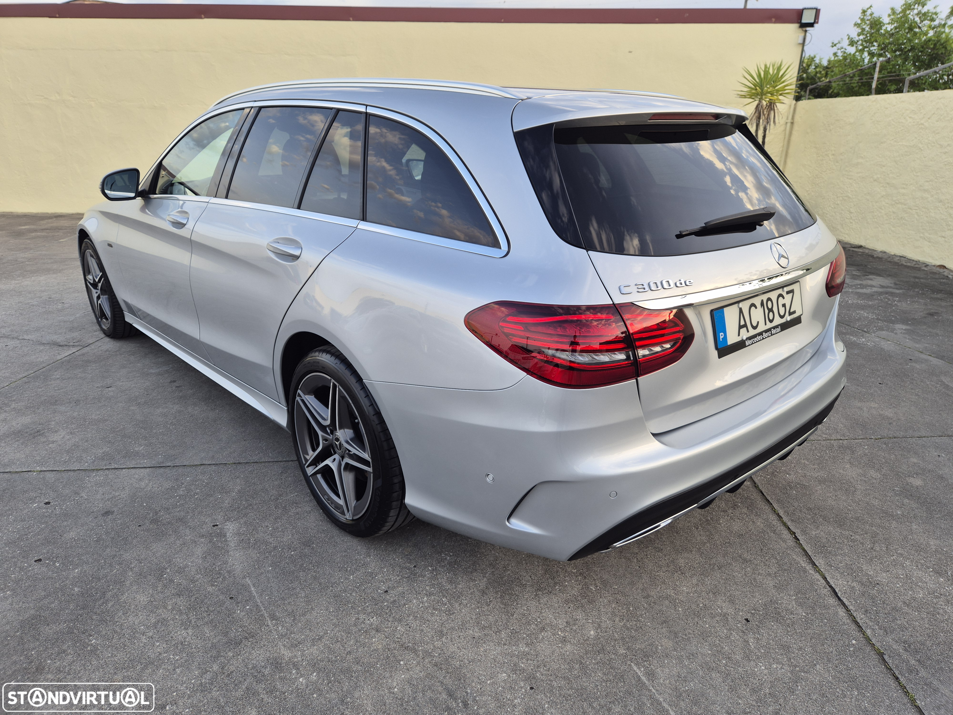 Mercedes-Benz C 300 de AMG Line - 15