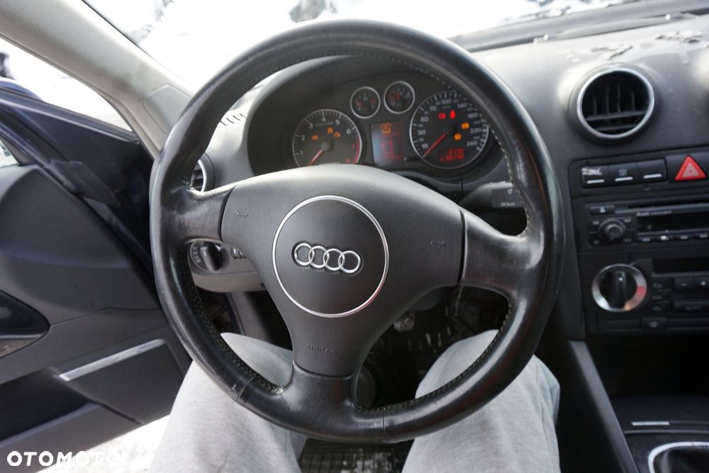 KIEROWNICA SKÓRZANA SKÓRA A3 8P 8P0419091H AUDI 2003-2008 - 2