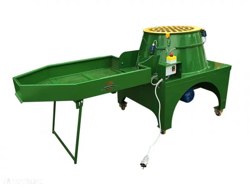 KADIOGLU Decojitor de nuci cu variator si masa de sortare electric, Model NUTMEC 180ED - 1