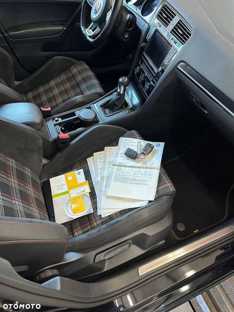Volkswagen Golf VII 2.0 TSI BMT GTI Performance - 37