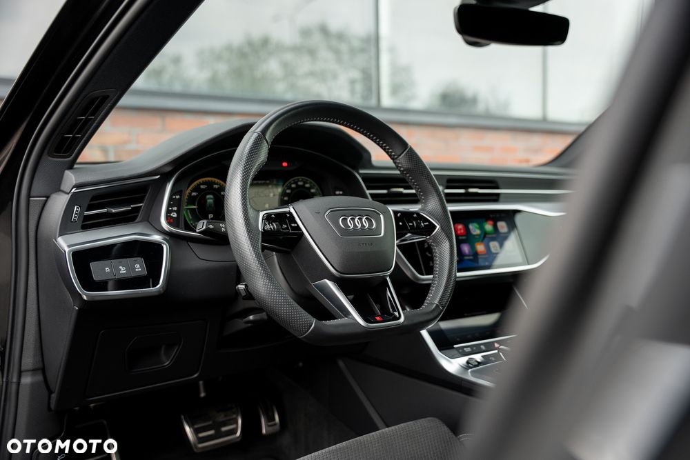 Audi A6 Avant 55 TFSI e quattro S tronic sport - 23