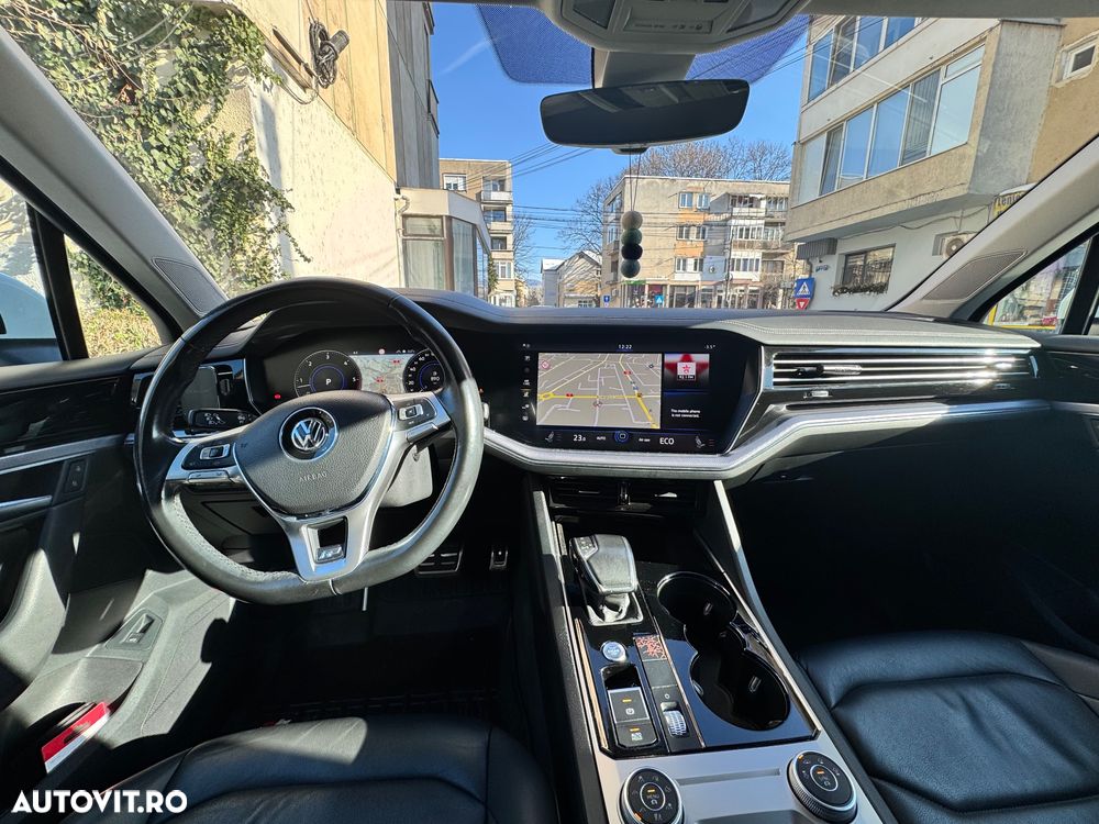 Volkswagen Touareg V6 TDI R-Style - 10