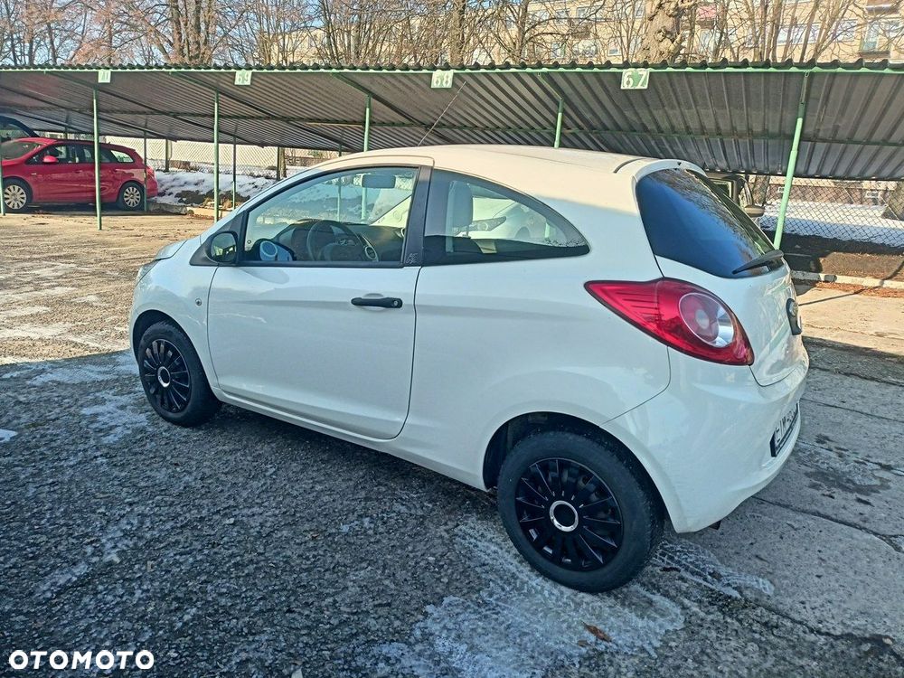 Ford KA - 32