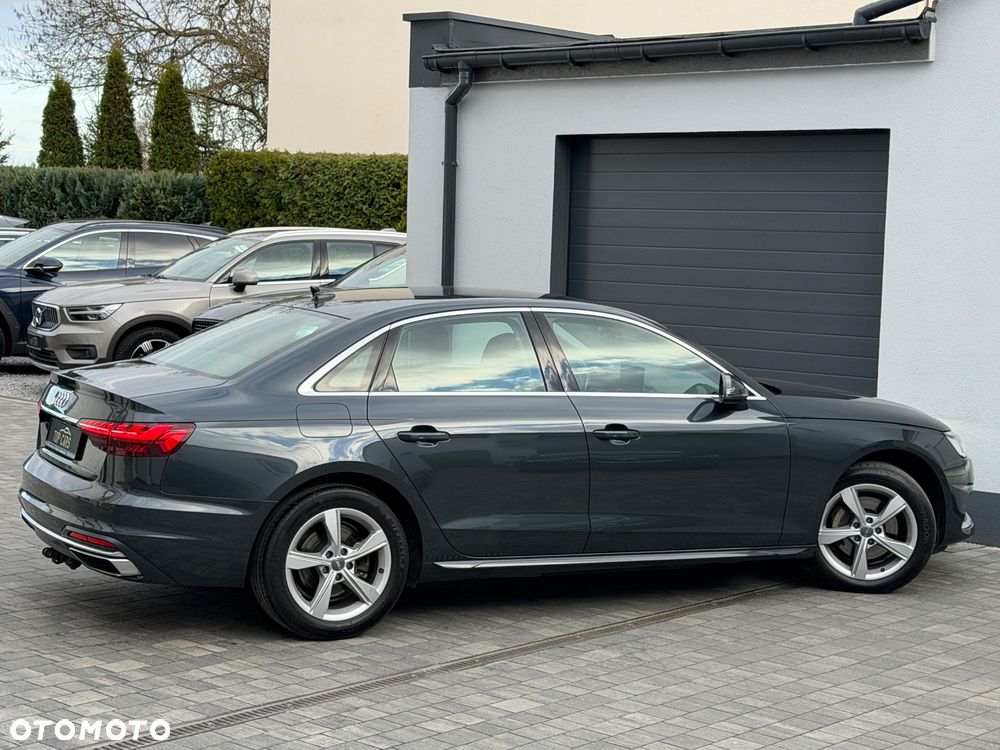 Audi A4 Limousine - 28