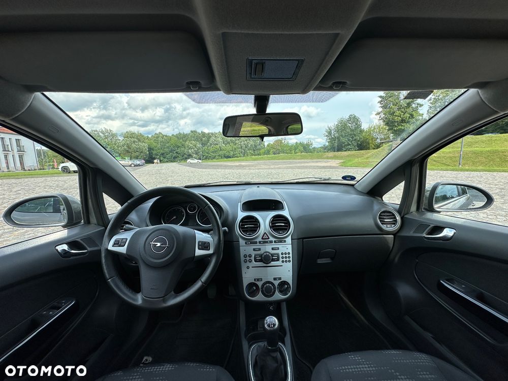 Opel Corsa - 13